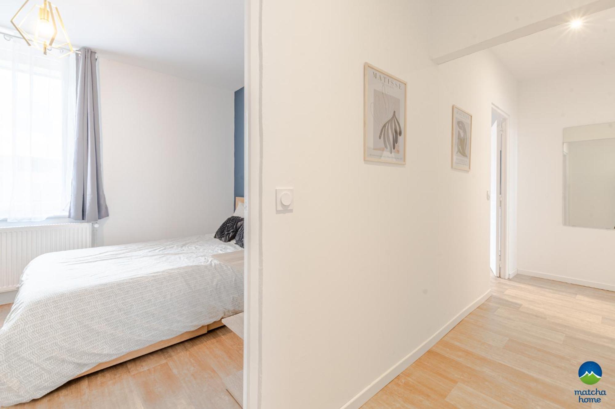3 Appts - 3 A 7 Lits - Parfait 6 A 10 Pers - Max 26 Pers - 1 Immeuble - Convivialite, Rentabilite ------ English - 3 Apts - 3 To 7 Beds - Ideal For 6 To 10 Guests - Up To 26 - Same Building - Friendly, Flexible Hettange-Grande Exteriör bild