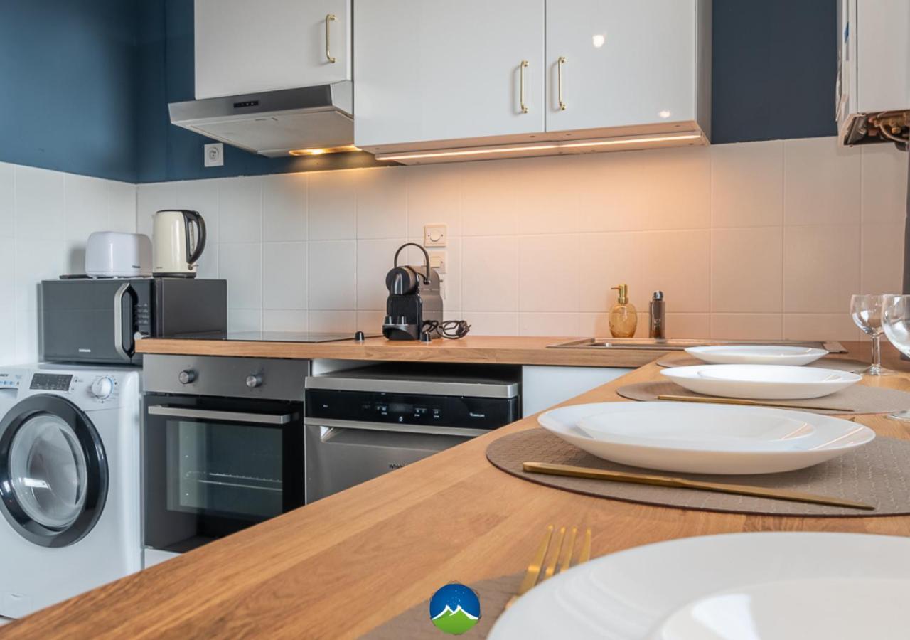 3 Appts - 3 A 7 Lits - Parfait 6 A 10 Pers - Max 26 Pers - 1 Immeuble - Convivialite, Rentabilite ------ English - 3 Apts - 3 To 7 Beds - Ideal For 6 To 10 Guests - Up To 26 - Same Building - Friendly, Flexible Hettange-Grande Exteriör bild