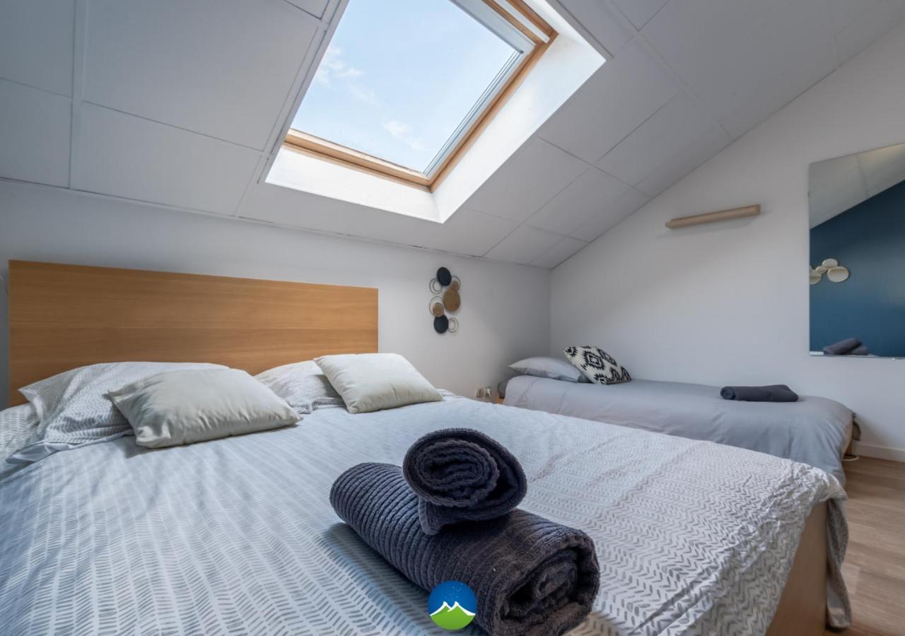 3 Appts - 3 A 7 Lits - Parfait 6 A 10 Pers - Max 26 Pers - 1 Immeuble - Convivialite, Rentabilite ------ English - 3 Apts - 3 To 7 Beds - Ideal For 6 To 10 Guests - Up To 26 - Same Building - Friendly, Flexible Hettange-Grande Exteriör bild